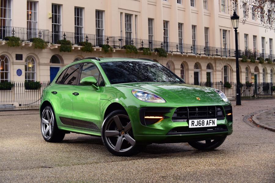  Porsche Macan SportDesign Package (95B) 2019 года  (UK) (фото 1 из 13)